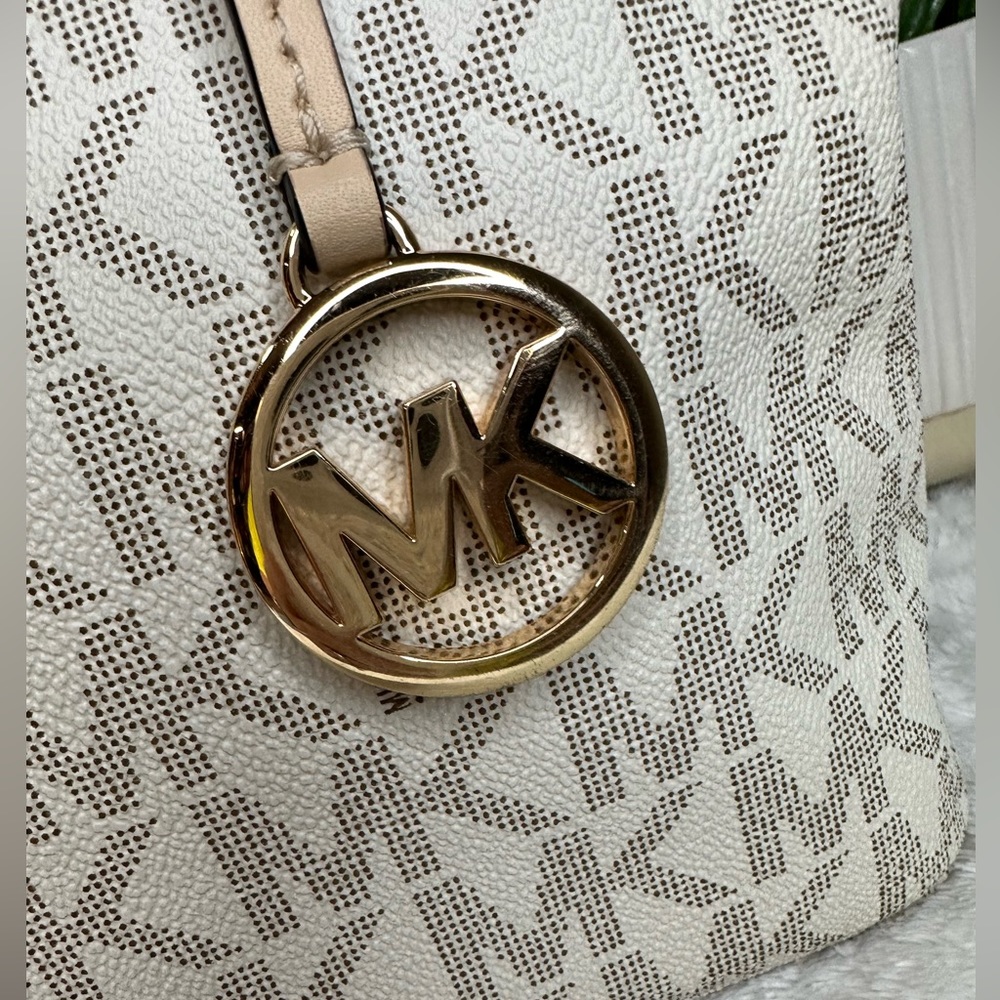 Michael Kors -EXCELLENT LIKE NEW CONDITION - Shoulder Bag - Picture 3 of 12